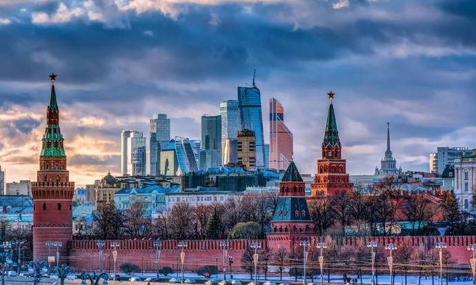 Russian architecture and cultural heritage - representing study options in Russia vs Europe